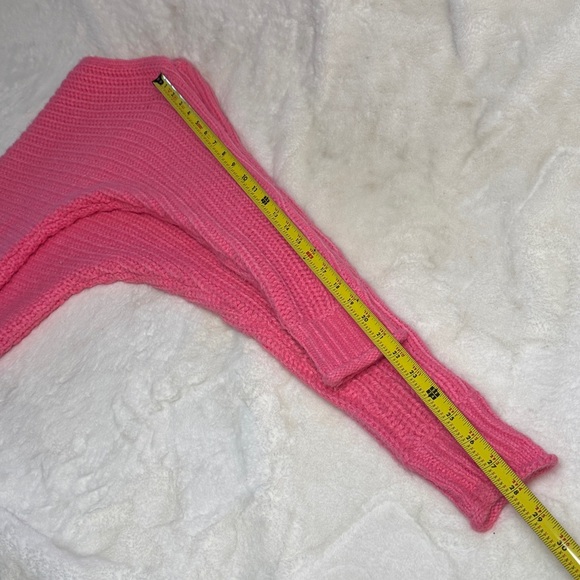 Abercrombie & Fitch Pink Off-Shoulder Romantic Knit Sweater - Picture 16 of 16